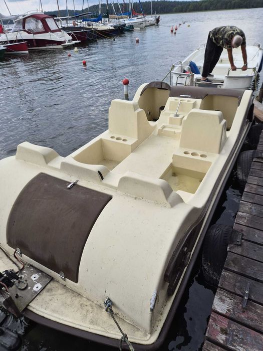 Rower wodny 5-cio osobswy.