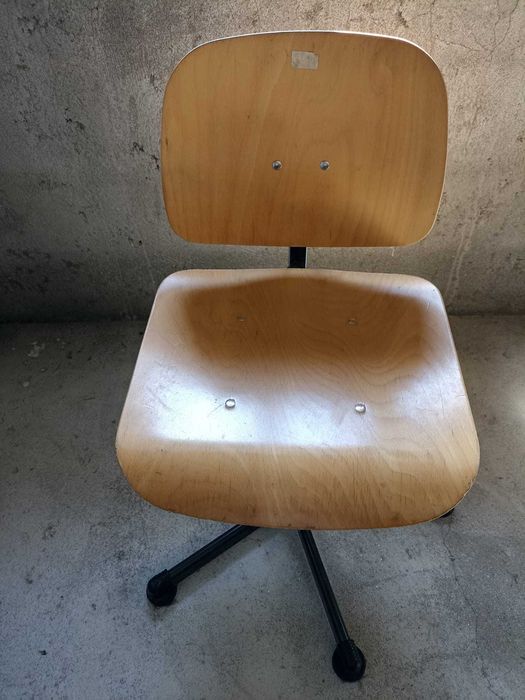 Tudo - Maquinas Costura e cadeiras