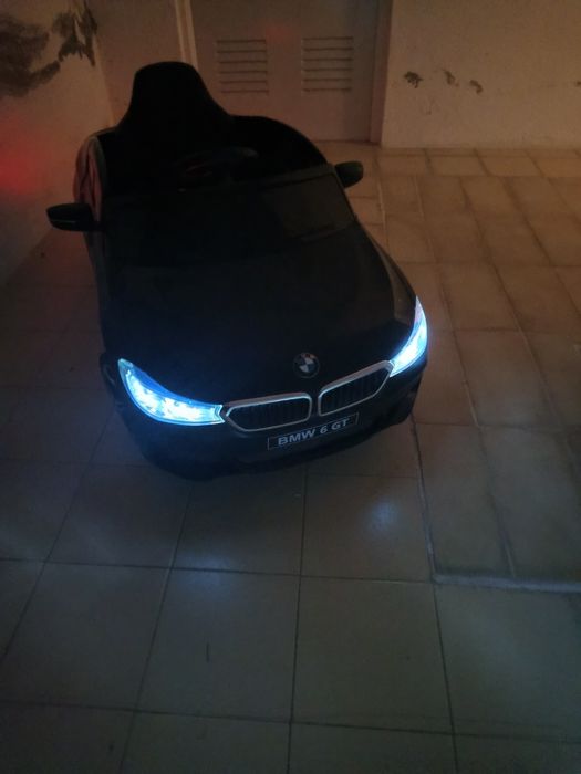 Carro elétrico Infantil BMW 6GT