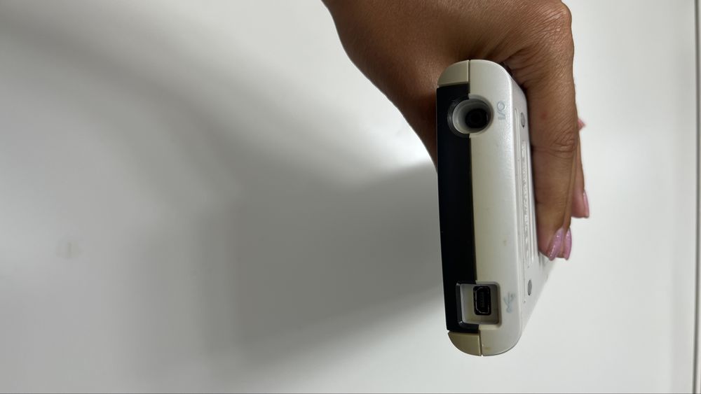 Texas Instruments TI-84 Plus Silver Edition — Calculadora Gráfica