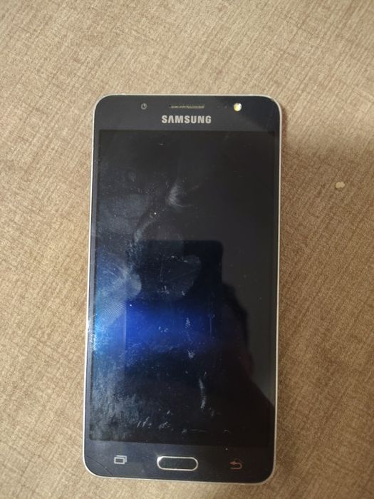 Samsung Galaxy J5