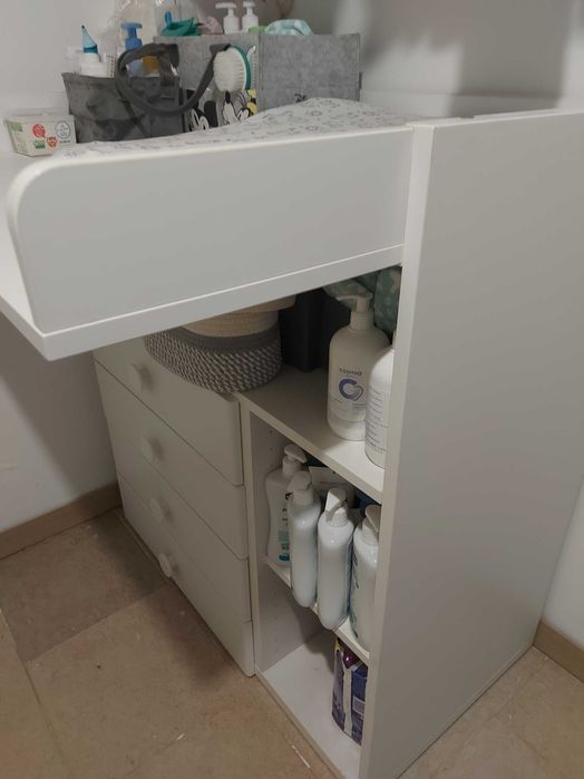 Trocador branco IKEA