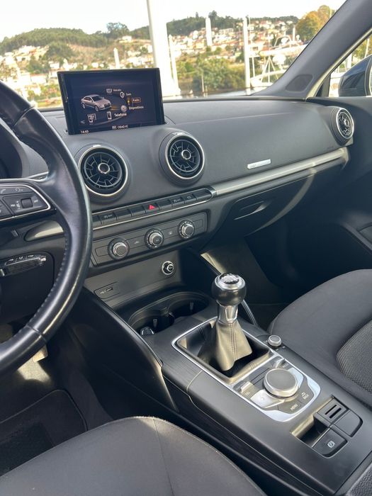 Audi A3 limousine 1.6 TDI