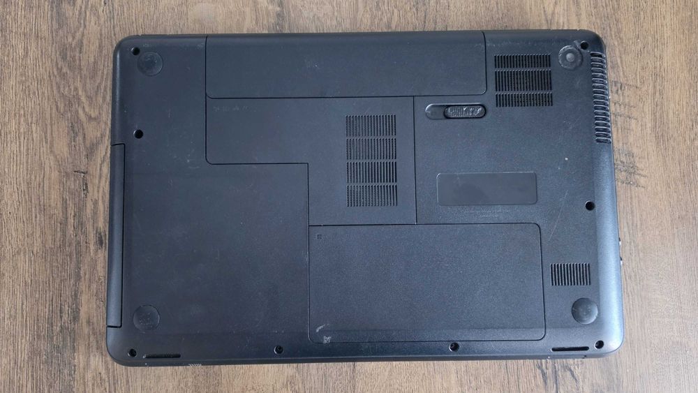 Ноутбук HP Compaq Presario CQ58 - Pentium B950/4Gb/Windows10 - відмінний стан