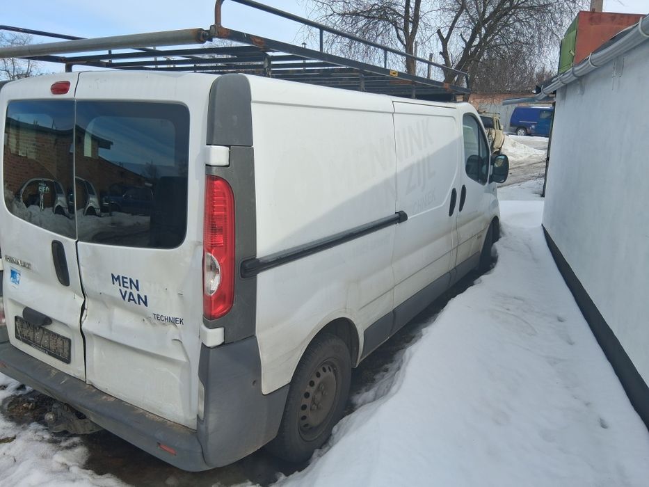 Продам  рено трафик 2.5