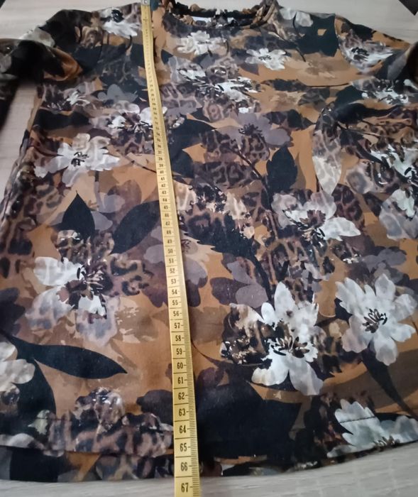 Bluzka damska w kwiaty r. 42, LUXZUZ