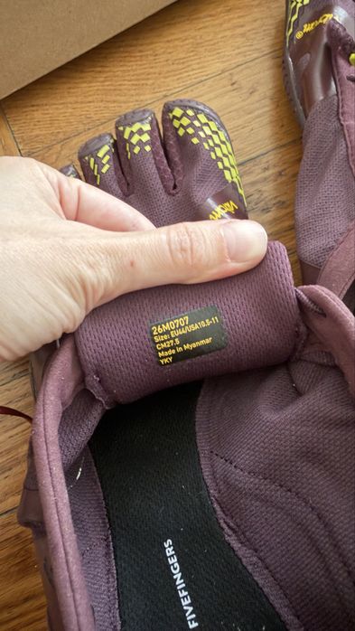 Vibram FiveFingers V-Aqua r. 44 NOWE z metkami