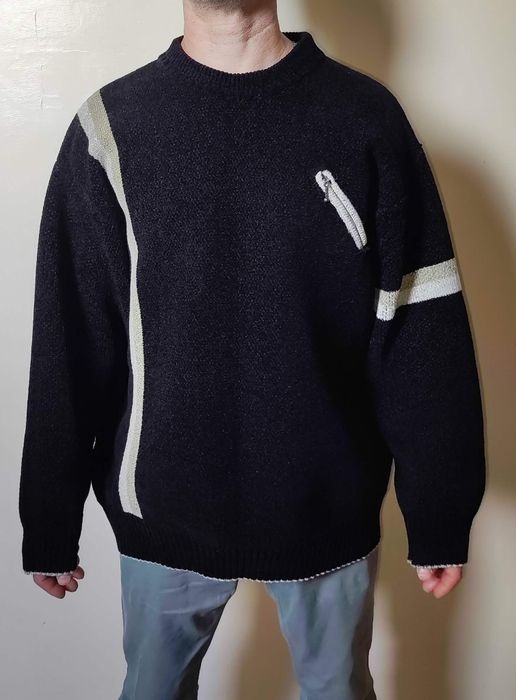 Elegancki sweter boucle.