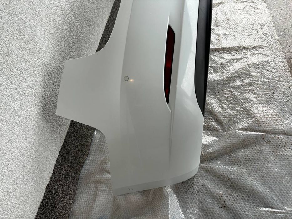 Бампер в сборе tesla model 3