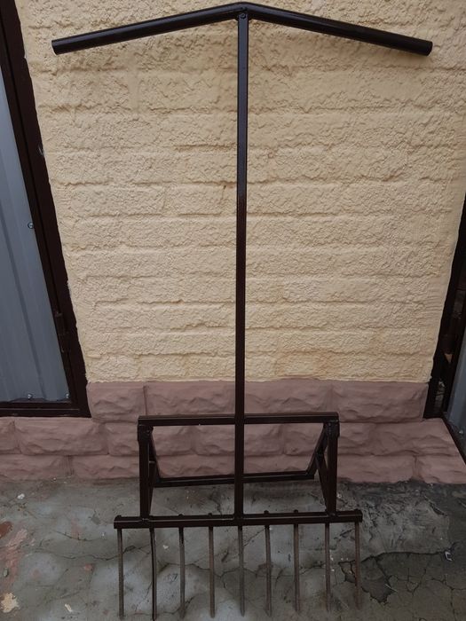 Лопата -вилы на 8 зубьев