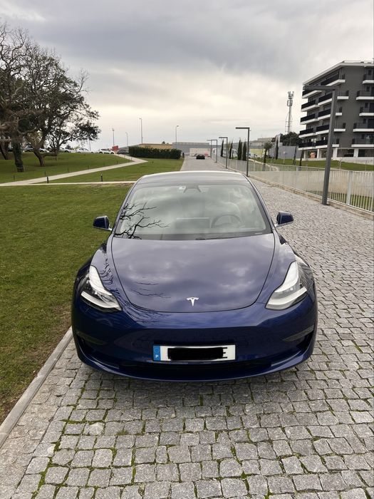 Tesla Model 3 standard range plus