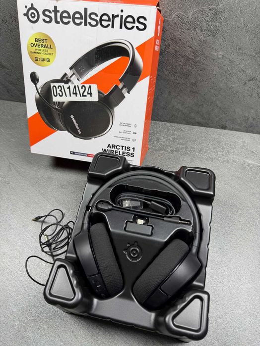 Бездротова гарнітура SteelSeries Arctis 1 Wireless