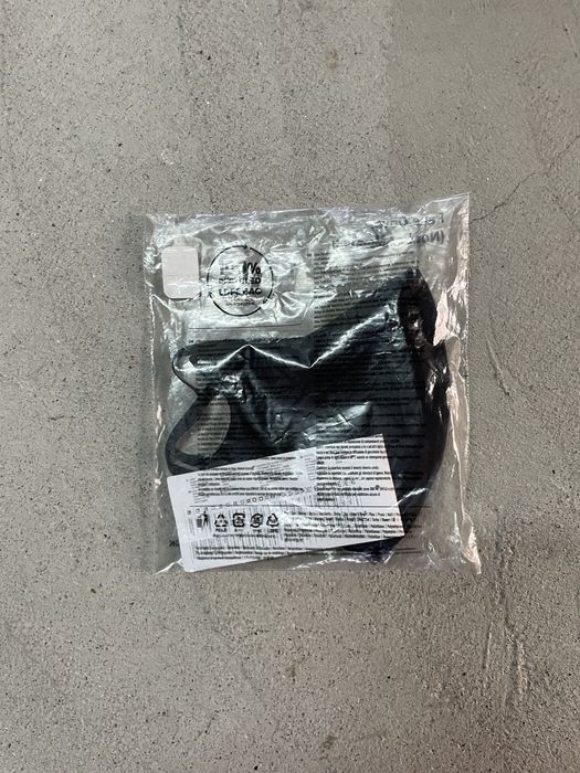 Máscara reutilizável Reebok [Envio grátis]