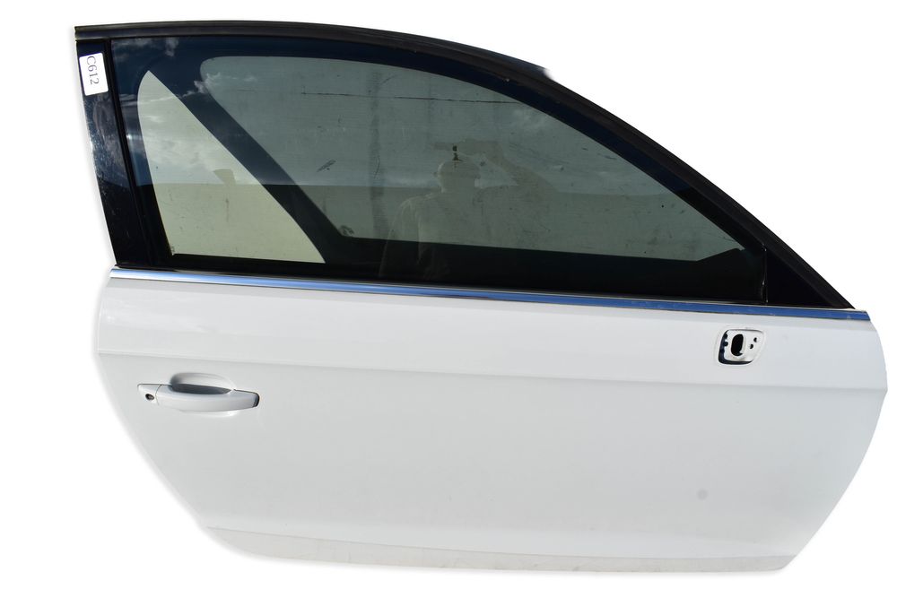 Drzwi Prawy Przód AUDI A3 8V HATCHBACK 12-18 Kolor: LS9R