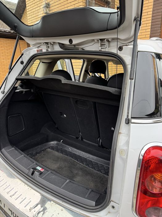 Автомобіль кросовер