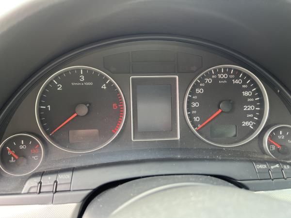 Para peças AUDI A4 Avant (8ED, B7)