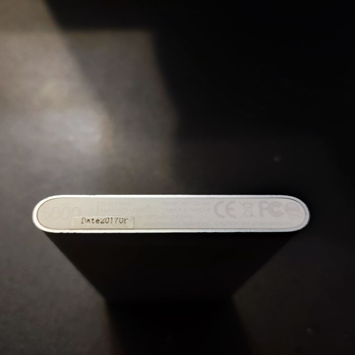 Повербанк Xiaomi 5000 mah