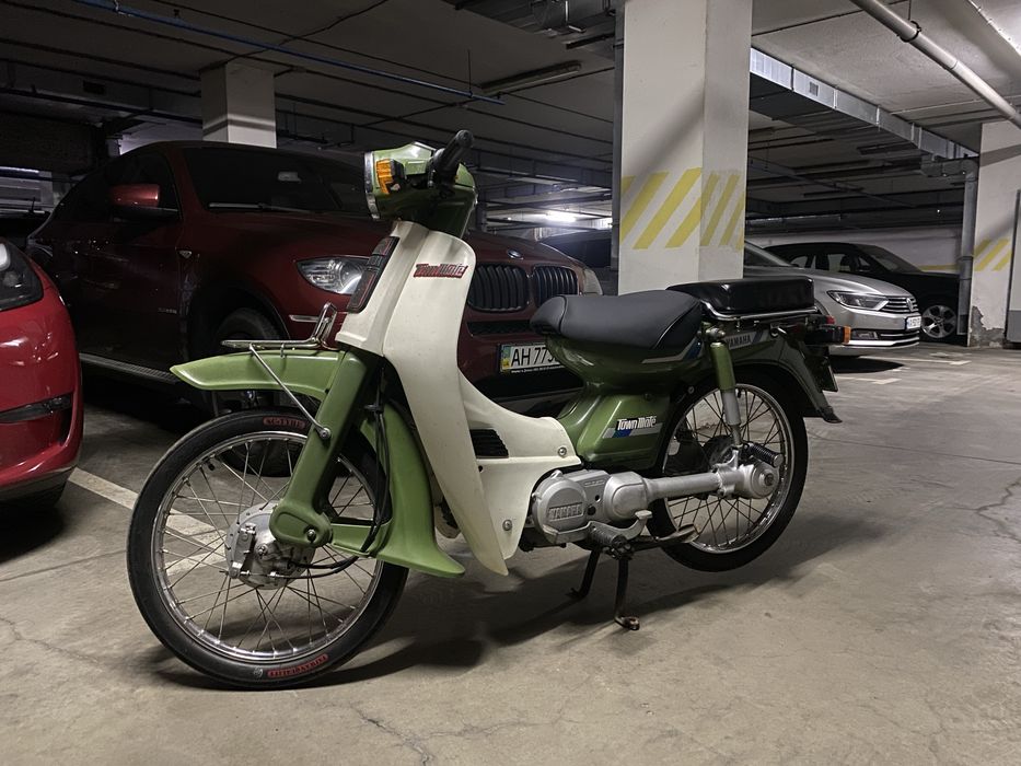 Мопед Yamaha Town Mate 50сс на номерах!