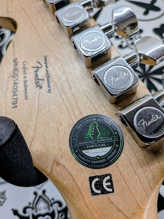 Guitarra Elétrica - Ajustes • Reparações • Mods • Eletrónica

A tua gu