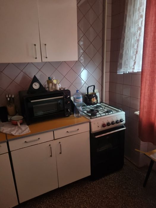 Продам двокімнатну квартиру