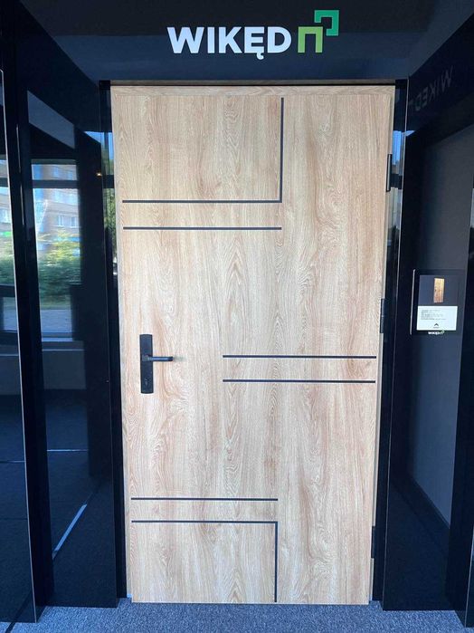 Okna/Drzwi/Bramy/Rolety/Moskitiery.