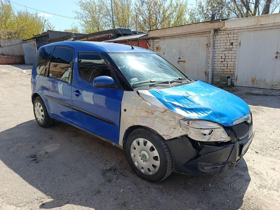 Skoda Roomster 1,4 газ бензин