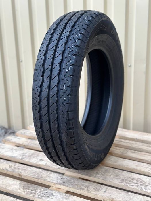 Шина 225/70R15C SUNFULL SF08 8сл. 112/110R (M+S)