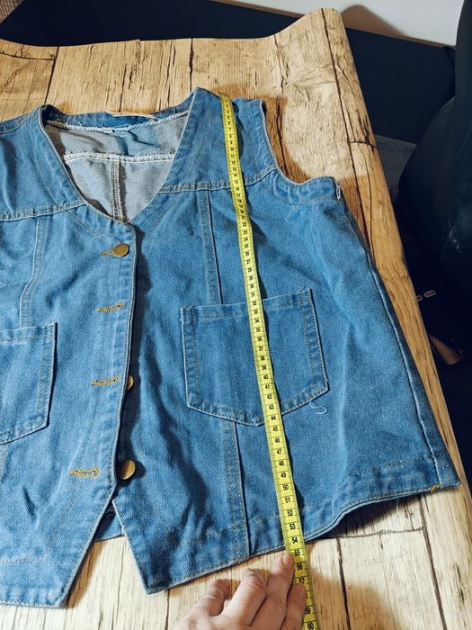 Sprzedam kamizelkę dżinsową