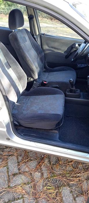 Opel Corsa B - Gasolina 1.2L 4cilindros com AC