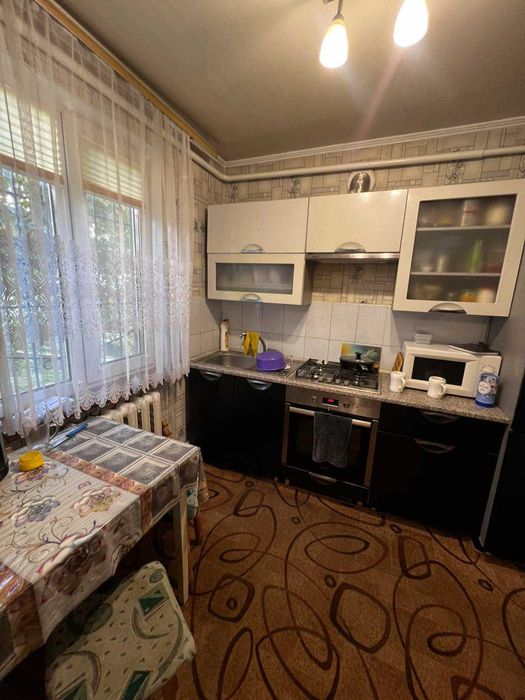 Продам частину будинку на Ближньому Замості 7218