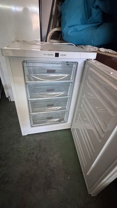 Vendo arca congeladora em Viseu negociável