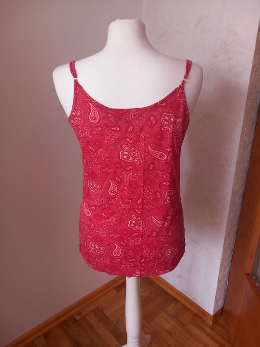 Podkoszulek na ramiączkach