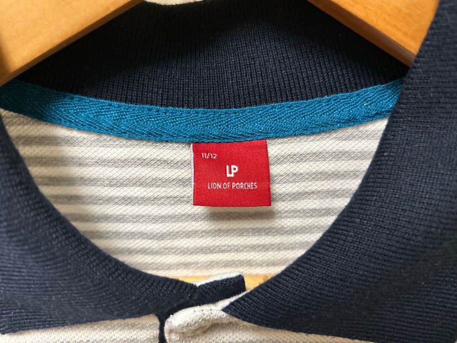 Polo elegante para rapaz