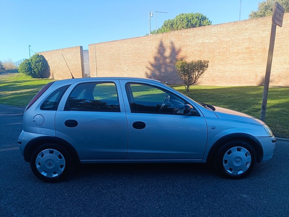 Opel Corsa DTCI.