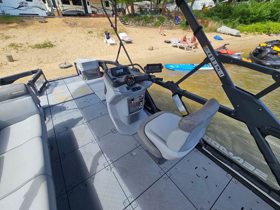 Sea-Doo Switch Cruise 21 (2023) + Przyczepa i Audio JBL