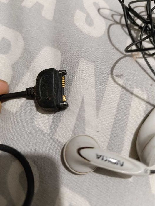 Оригинальные наушники для Nokia