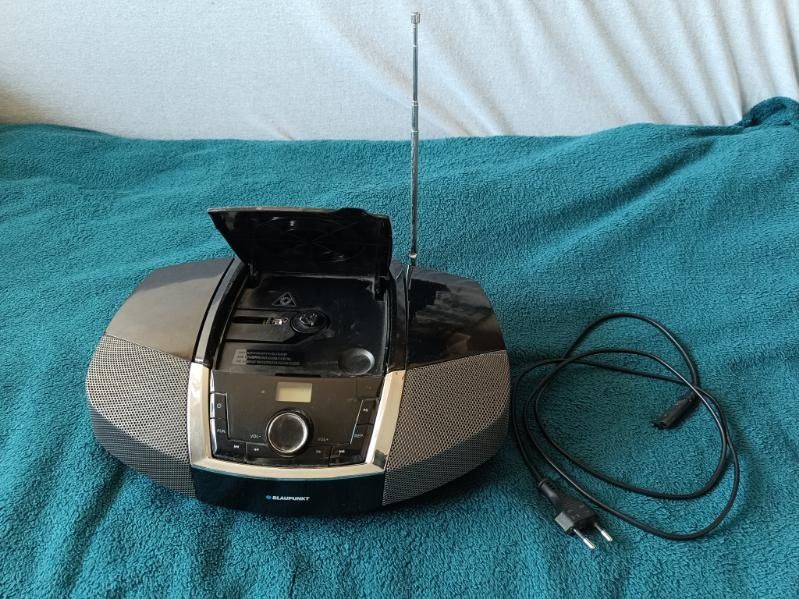 Radio blaupunkt. Cd , usb