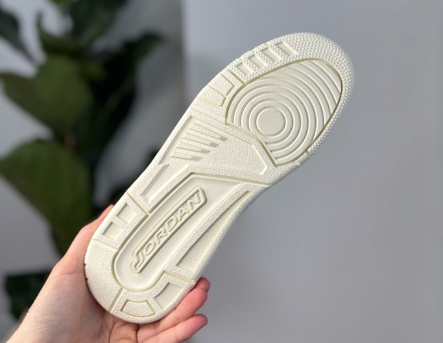 Топові кросівки Air Jordan Spizike Low Beige FQ1759-100, 38р.