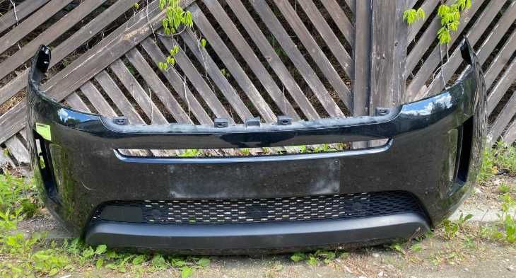 Комплектний передній бампер Range Rover Evoque L551