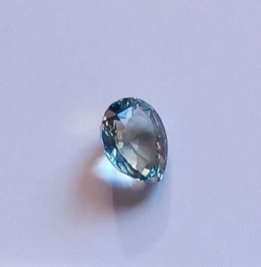 Akwamaryn 1,88ct | Piękny, bleu marine