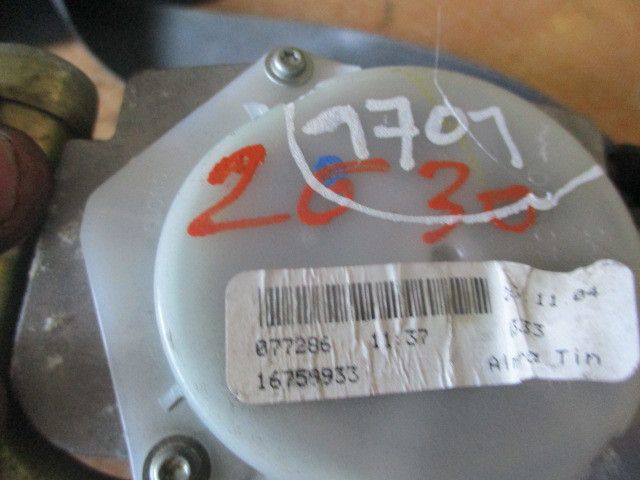 Pré-tensor cinto frente esquerdo NISSAN Almera Tino (V10)