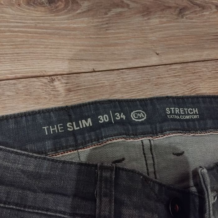 Spodnie jeansowe C&A rozmiar 30/34 SLIM
