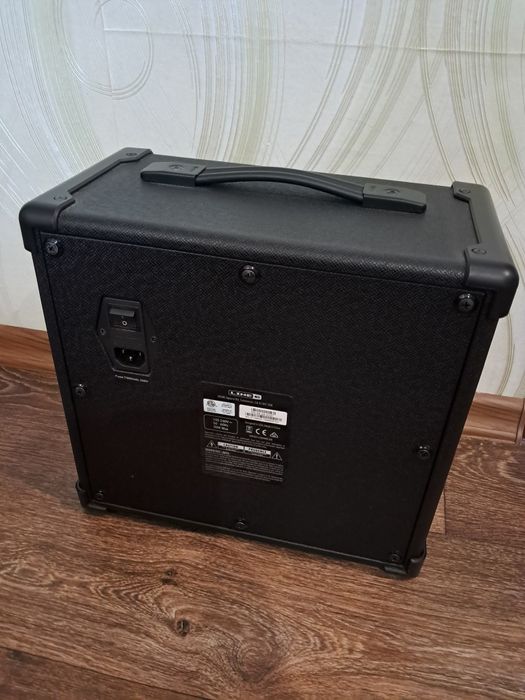 Line 6 Spider V20 MkII комбік