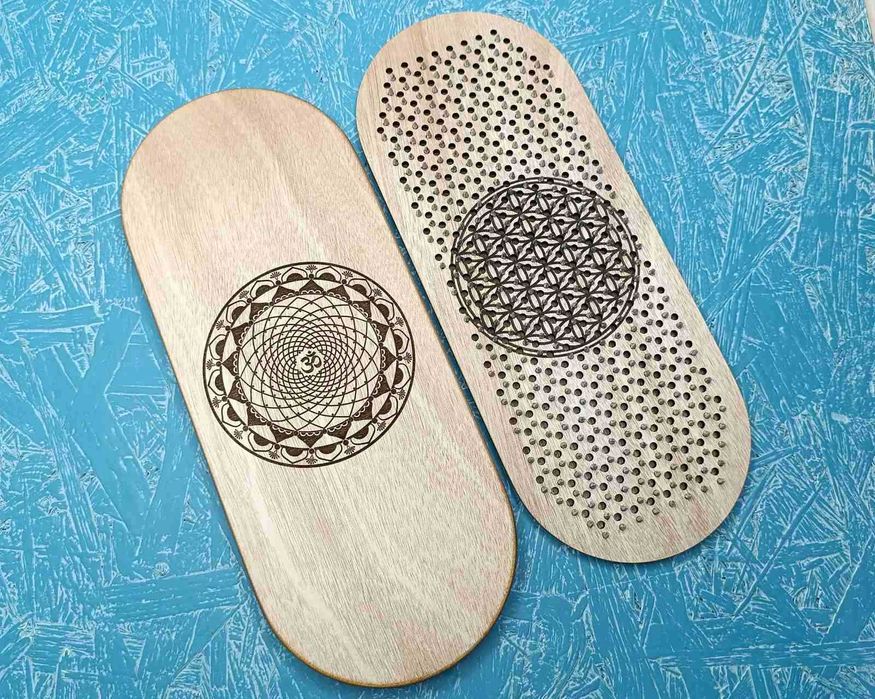 Дошка Садху з цвяхами для йоги. Цвяхостояння. 10мм.