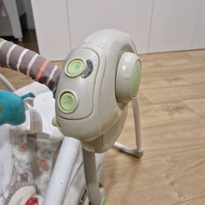 Espreguiçadeira musical para bebé