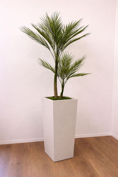 Palmeira artificial 120cm nova, muito realista, com vaso preto