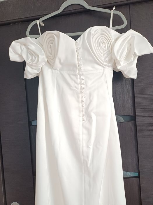 Sukienka ślubna LOU