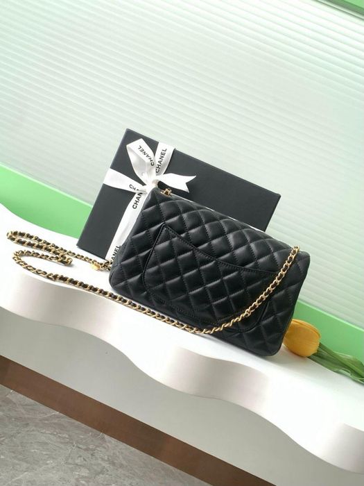 Chanel flap Bag black