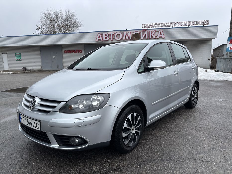 Volkswagen golf plus 1.6л