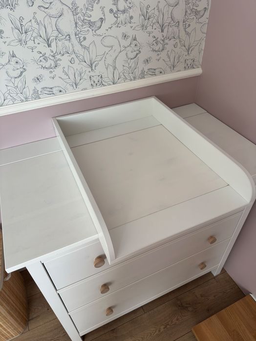Komoda Hemnes + przewijak maluchowi